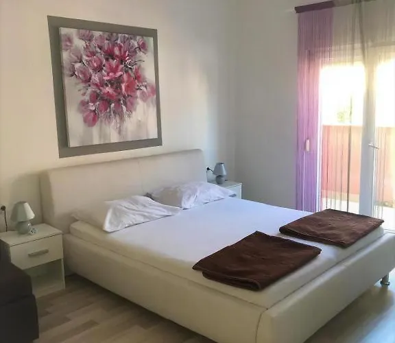 Benic 2 Maison d'hôtes *